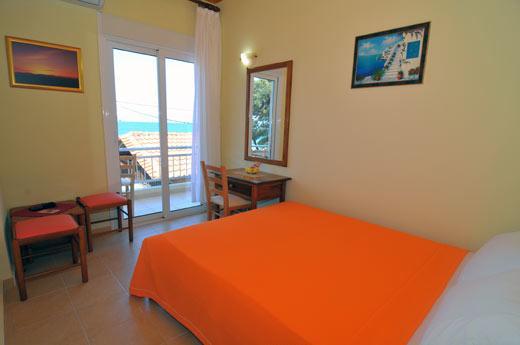 Sikoudis Gorgona Beach Skala Rachoni  Exterior photo